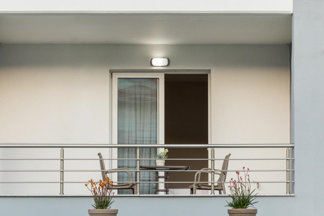 Sunshine Apartments Leptokaryá Luaran gambar